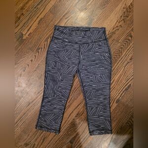 Danskin Now Women's Multicolor Pattern Workout Pants Size Small